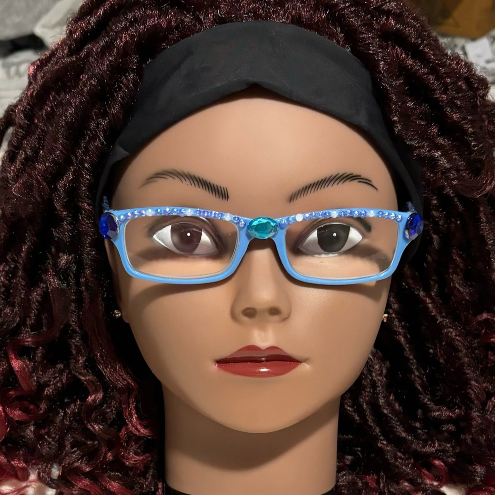 Reading Glasses Designed - Picture 5 of 5